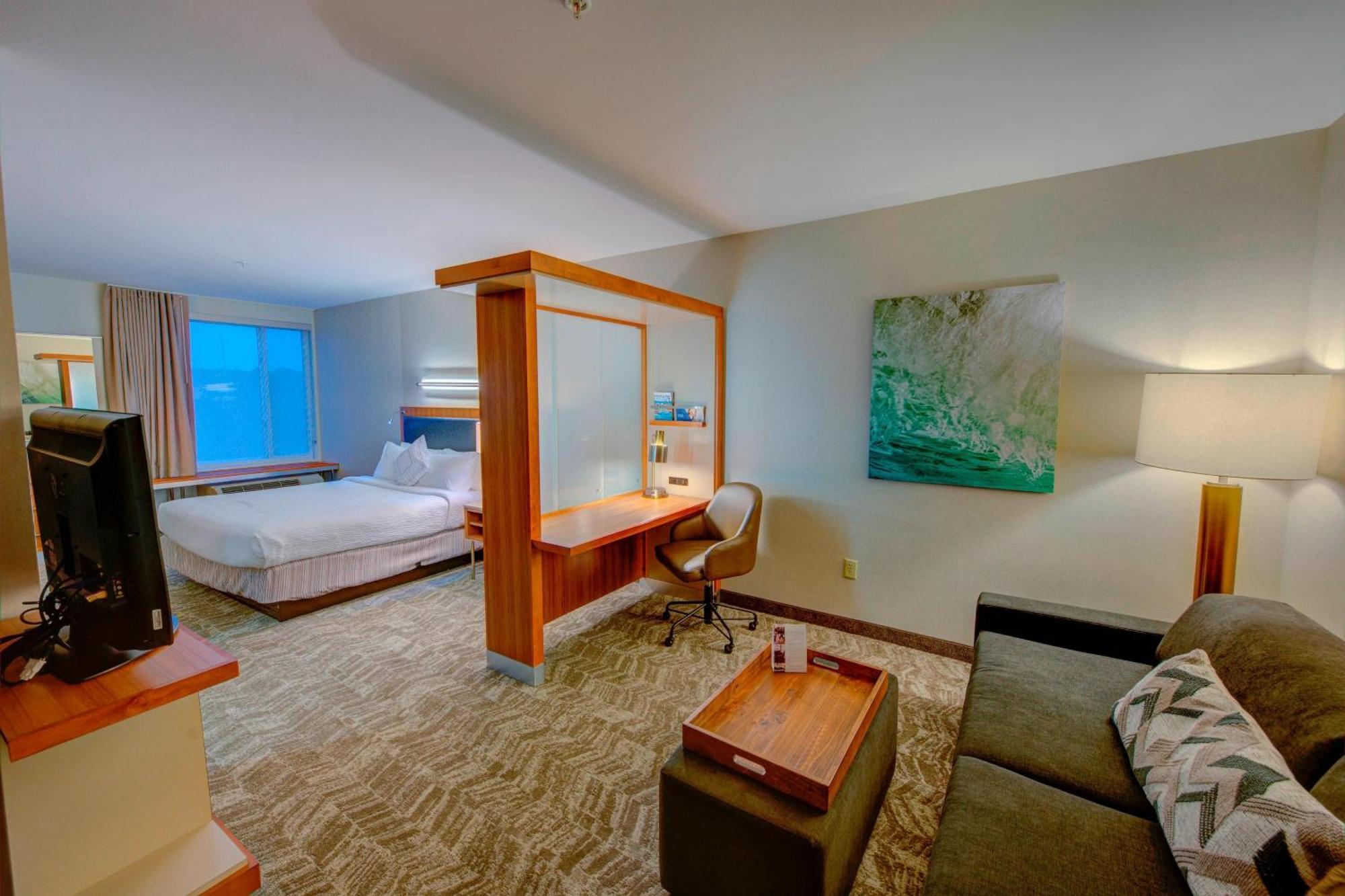 Springhill By Marriott 3*